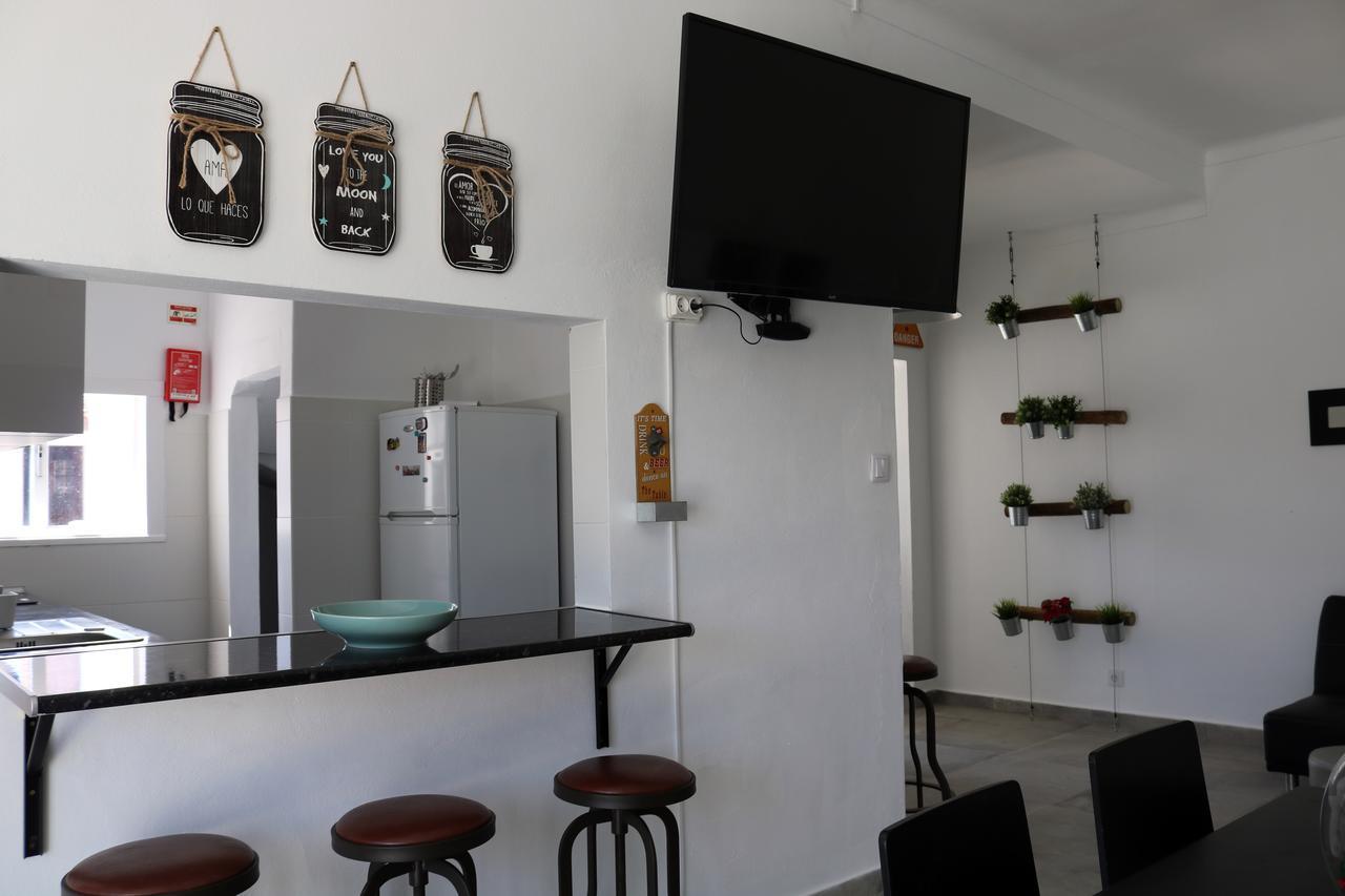 In My House Hostel Castro Verde Luaran gambar
